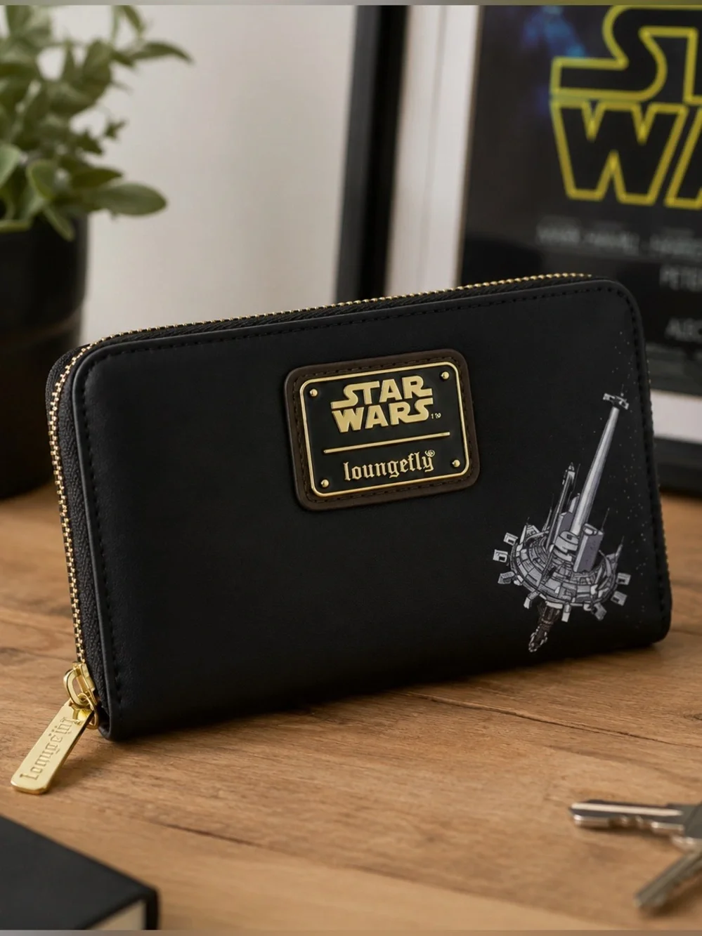 Loungefly Star Wars Zip Around Wallet Black Gold NWT